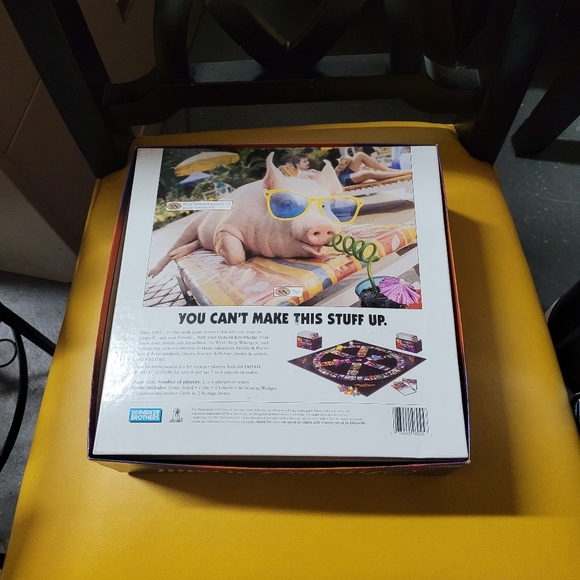 1996 Trivia Pursuit Genius IV General Knowledge Questions Fun Adult Board Game - Picture 2 of 2